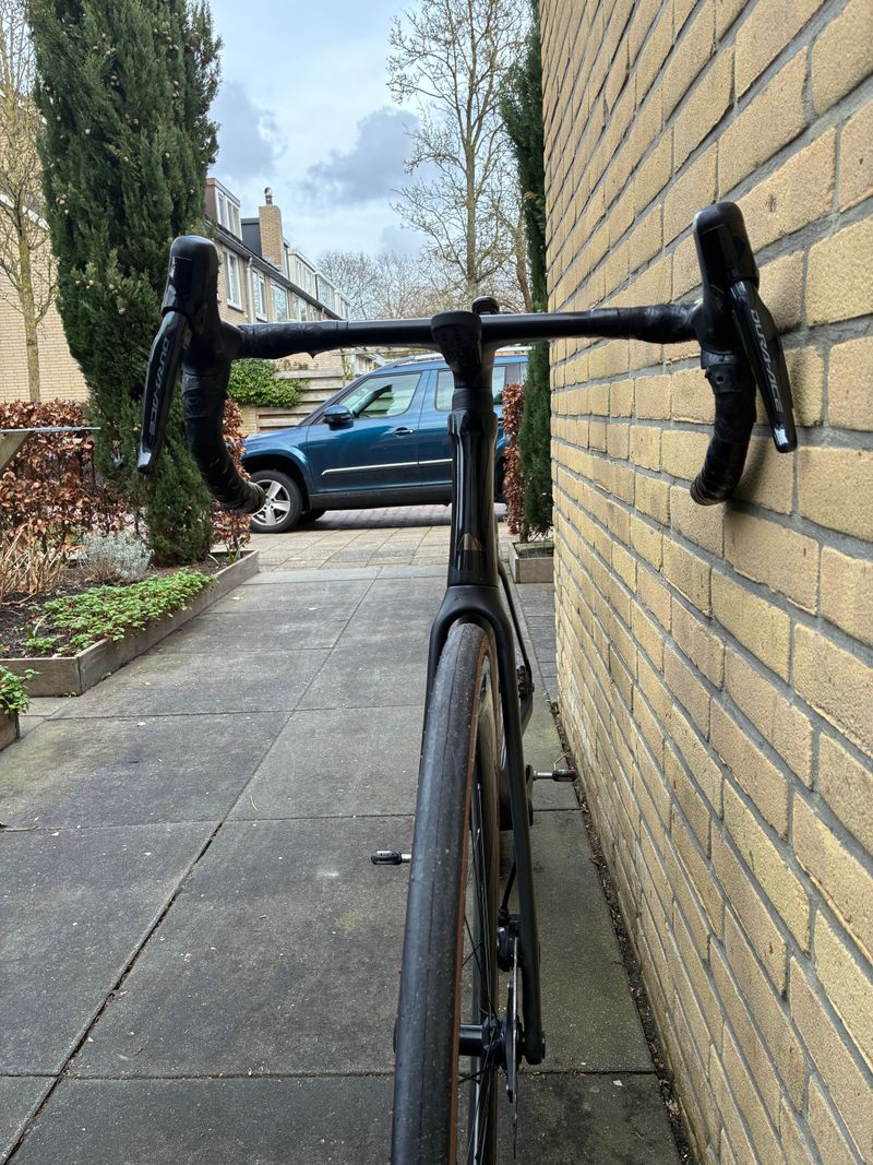 Gebrauchtes Canyon Aeroad CFR Di2 2023 2023 Road & Gravel, Schwarz — Bild 13 von 25