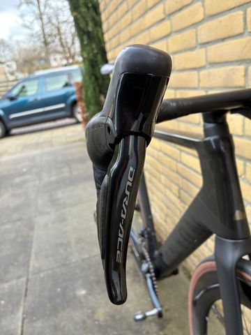Gebrauchtes Canyon Aeroad CFR Di2 2023 2023 Road & Gravel, Schwarz — Bild 12 von 25