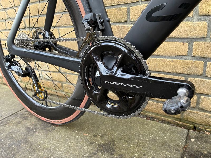 Gebrauchtes Canyon Aeroad CFR Di2 2023 2023 Road & Gravel, Schwarz — Bild 3 von 25