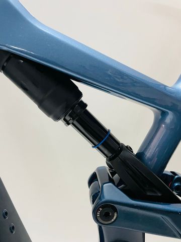 Used Focus Thron Shimano CUES 2026 Mountainbike, Blue — image 16 of 17