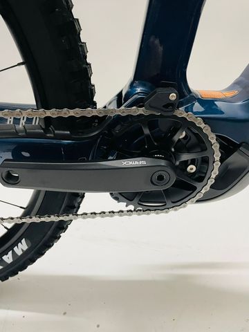 Used Focus Thron Shimano CUES 2026 Mountainbike, Blue — image 4 of 17