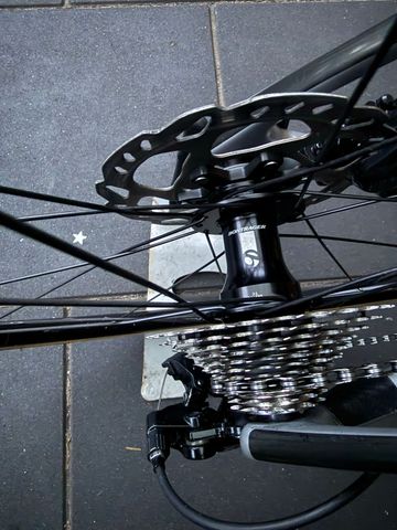 Brugt Trek Émonda SL 5 2023 2023 Road & Gravel — billede 16 af 19