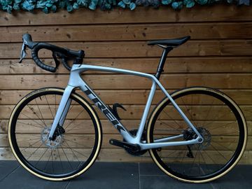 Brugt Trek Émonda SL 5 2023 2023 Road & Gravel — billede 5 af 19