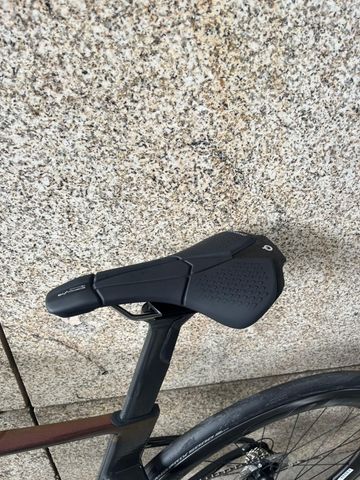 Gebrauchtes Merida REACTO 8000 RAINBOW PURPLE BLACK 2026 Road & Gravel, Schwarz — Bild 10 von 11