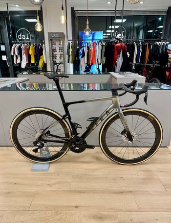 Seka, Seka Custom Shimano Ultegra Di2