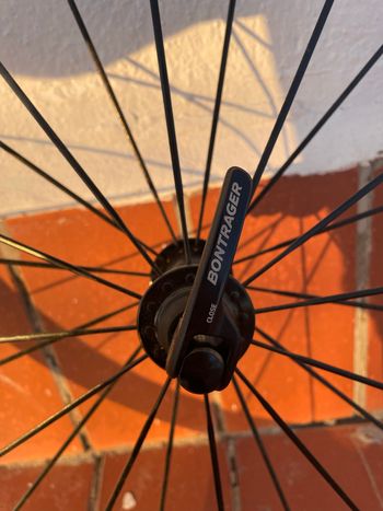 Used Trek Émonda SL 5 2017 2017 Road & Gravel — image 24 of 25