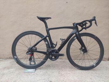 Pinarello, F7 ULTEGRA Di2 2024