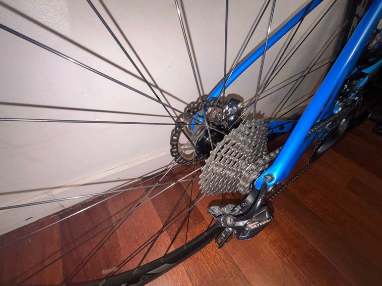 Used Giant Tcr Shimano Ultegra 2022 Road & Gravel — image 9 of 13