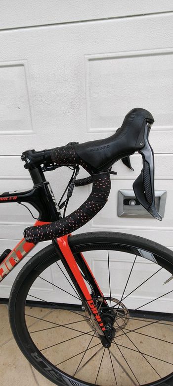 Used Giant TCR Advanced Pro 0 Disc 2018 2018 Road & Gravel, Black — image 13 of 17