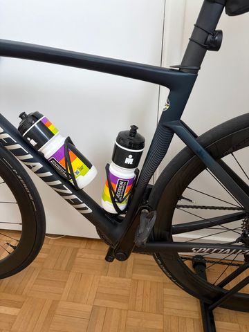 Used Specialized Tarmac SRAM Rival eTap AXS 2023 Road & Gravel, Blue — image 9 of 10