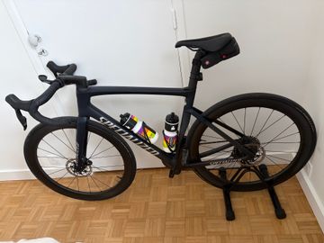 Used Specialized Tarmac SRAM Rival eTap AXS 2023 Road & Gravel, Blue — image 8 of 10