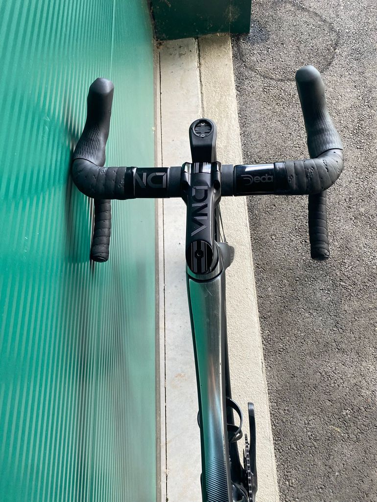 Used Trek Émonda SL 6 Disc Pro 2021 2021 Road & Gravel, Light Gray — image 4 of 4