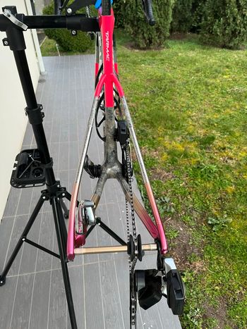 Used Specialized Tarmac SRAM Red eTap AXS 2025 Road & Gravel — image 14 of 20