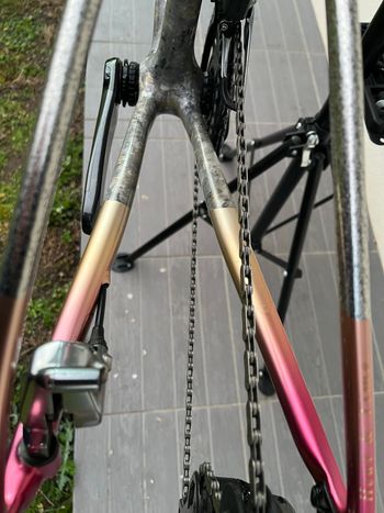 Used Specialized Tarmac SRAM Red eTap AXS 2025 Road & Gravel — image 16 of 20
