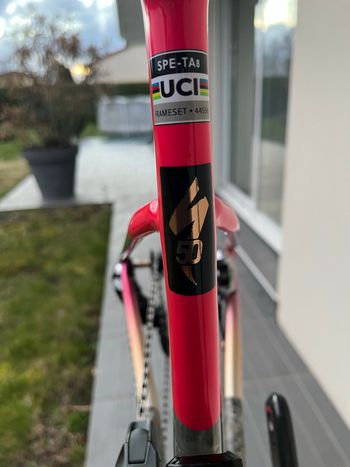 Used Specialized Tarmac SRAM Red eTap AXS 2025 Road & Gravel — image 4 of 20