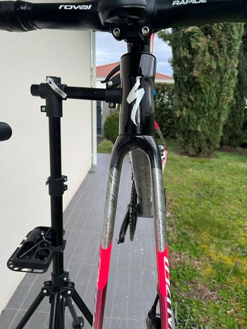 Used Specialized Tarmac SRAM Red eTap AXS 2025 Road & Gravel — image 12 of 20