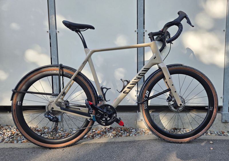 Tweedehands Canyon Grizl CF SLX 8 Di2 2024 2024 Road & Gravel