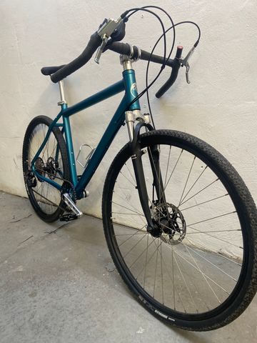 Used Giant Custom Shimano Deore 2026 Road & Gravel, Blue — image 29 of 30