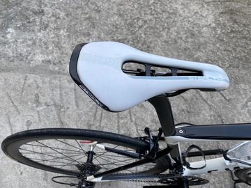 Used Specialized Tarmac Sensah Empire 2020 Road & Gravel, White — image 8 of 11