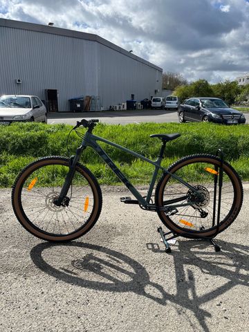Brugt Trek Marlin 7 Gen 3 2025 2025 Mountainbike — billede 4 af 4