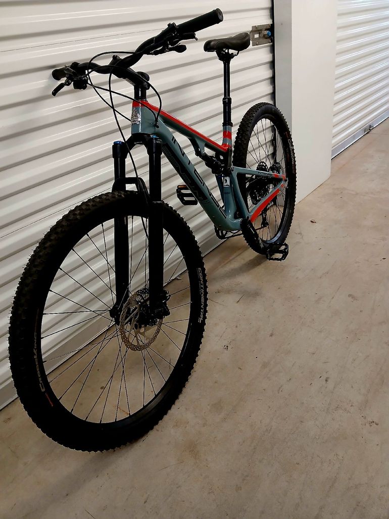 Used Intense Sniper Shimano Deore XT 2020 Mountainbike, Light Gray — image 4 of 15