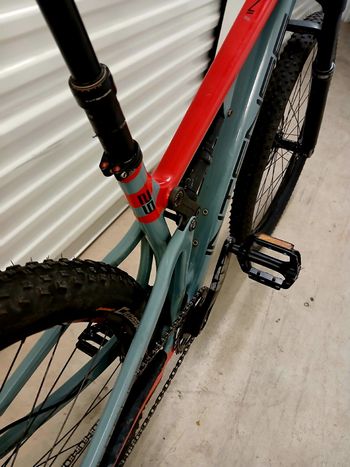 Used Intense Sniper Shimano Deore XT 2020 Mountainbike, Light Gray — image 11 of 15