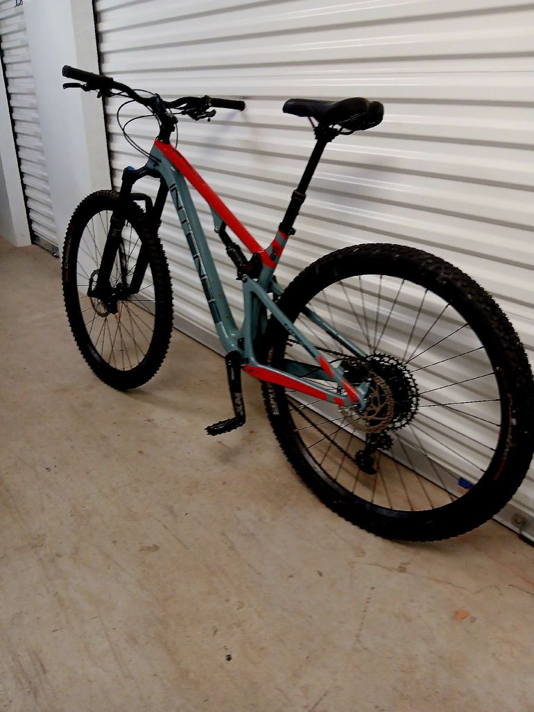 Used Intense Sniper Shimano Deore XT 2020 Mountainbike, Light Gray — image 2 of 15