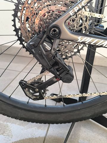 Used Specialized Epic SRAM GX Eagle AXS (T-Type) 2025 Mountainbike, Light Gray, 29 — image 7 of 16