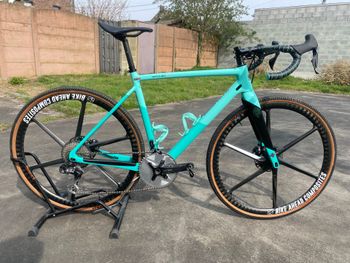 Bianchi, Impulso Shimano GRX Di2