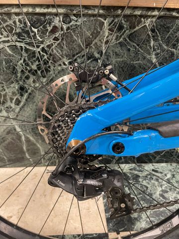 Käytetty Norco Shore 2 2023 2023 Mountainbike — kuva 3 / 6