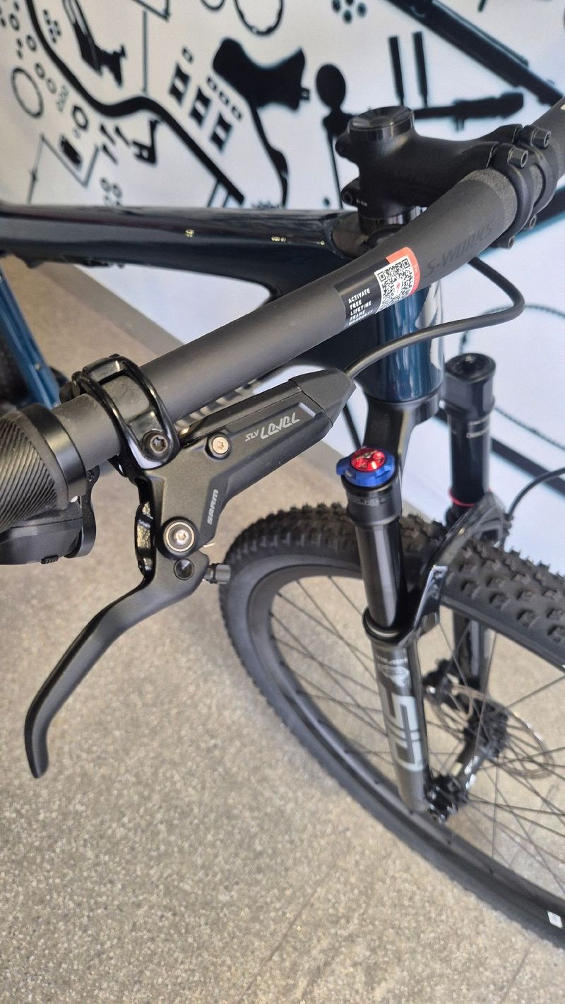 Used Specialized Epic World Cup Pro 2024 2024 Mountainbike, Blue, 29 — image 9 of 9