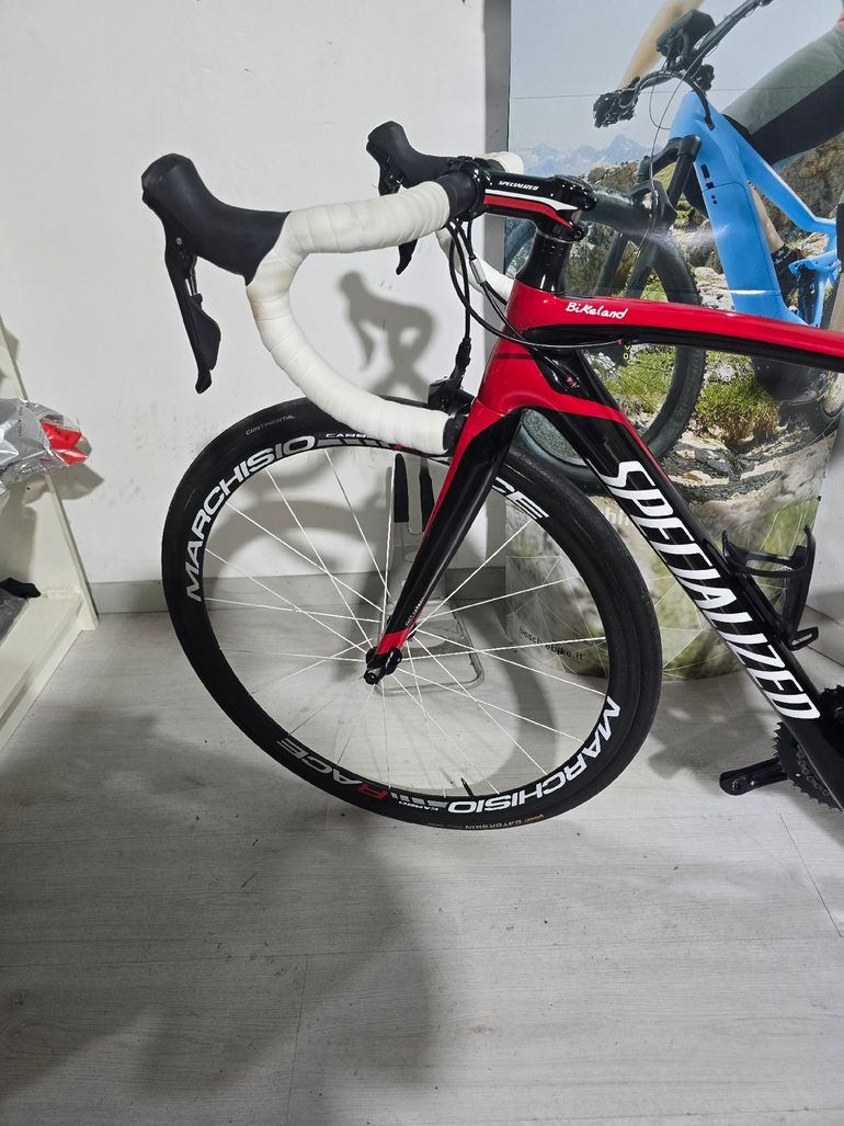 Used Specialized Tarmac Shimano 105 2014 Road & Gravel, Red — image 6 of 12