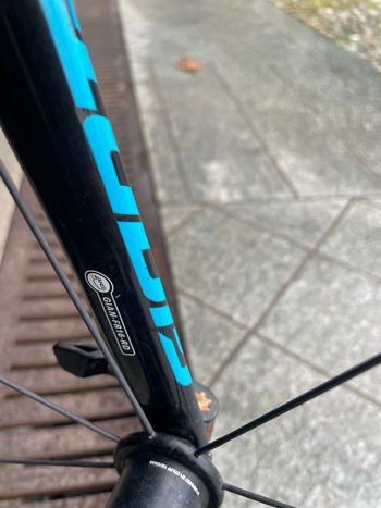 Used Giant TCR Advanced SL 2-KOM 2018 2018 Road & Gravel — image 8 of 14