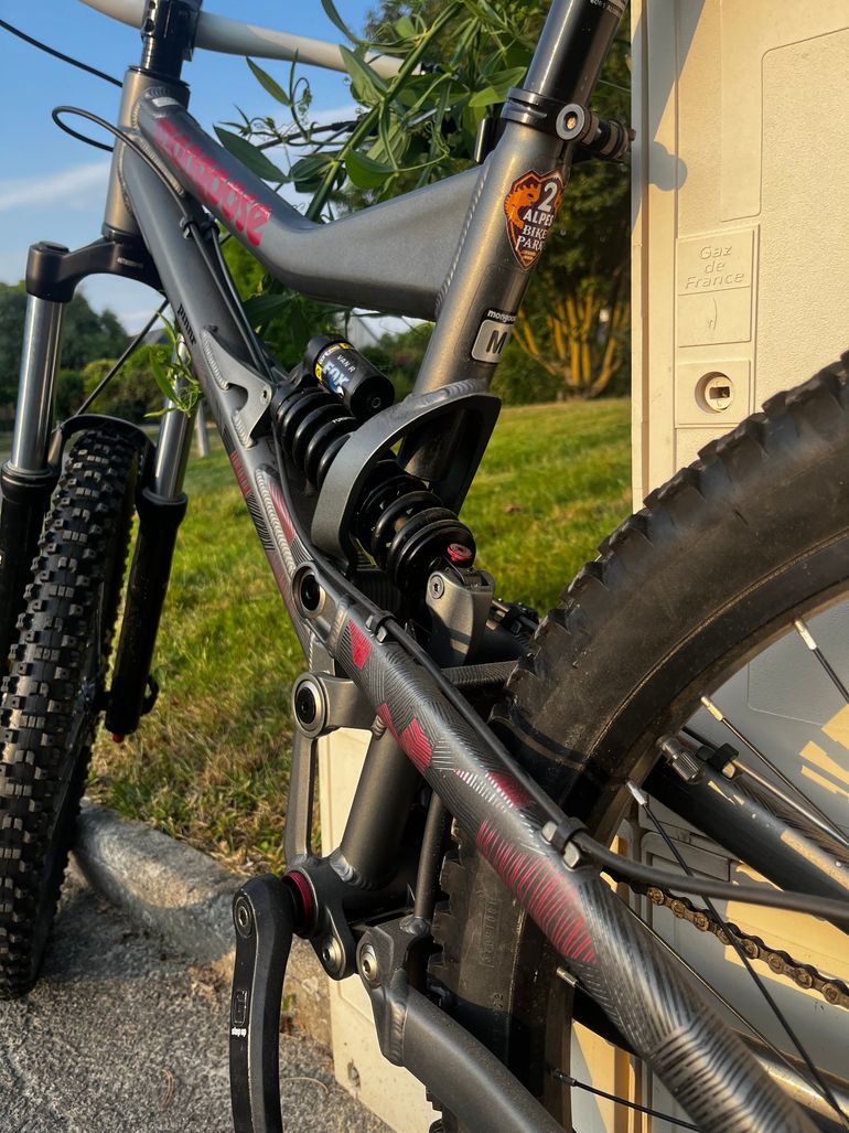 Gebrauchtes Mongoose Apprentice 2010 Mountainbike, Hellgrau — Bild 2 von 7