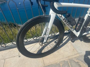 Used Specialized Custom SRAM Red eTap AXS 2026 Road & Gravel, White — image 3 of 11