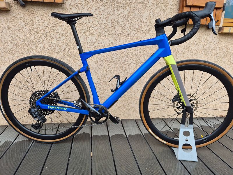 Used BMC URS 01 TWO 2022 2022 Road & Gravel