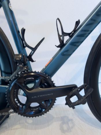 Used Canyon Canyon Ultimate CF SLX 8 Di2 2024 Road & Gravel, Blue — image 10 of 22