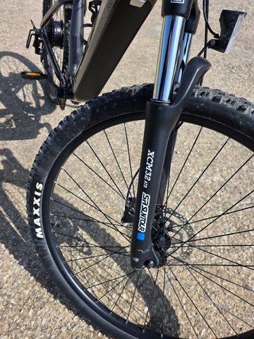 Used Urbanbiker Custom Shimano CUES Di2 2025 Mountainbike, Light Gray, 29 — image 7 of 7