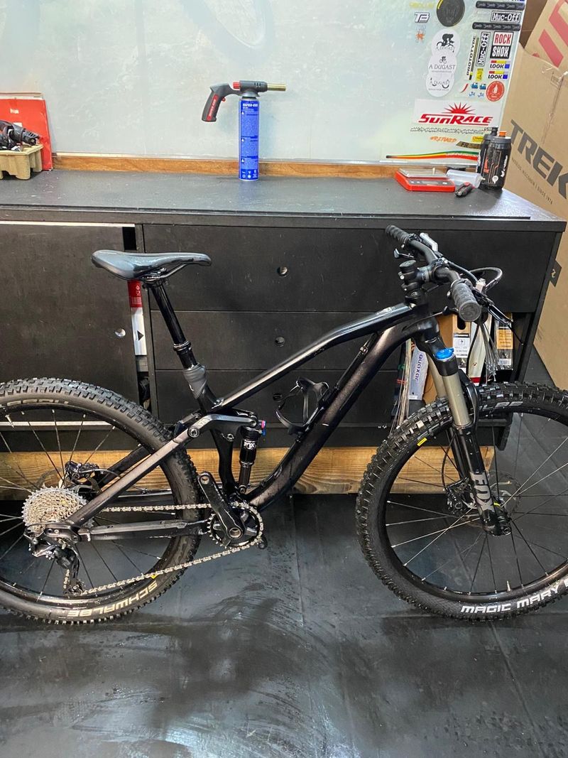 Tweedehands Canyon Neuron Shimano SLX 2017 MTB