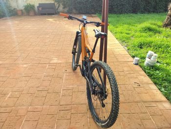 Used Orbea RISE H15 20mph 2022 2022 Mountainbike, Naranja — image 2 of 3