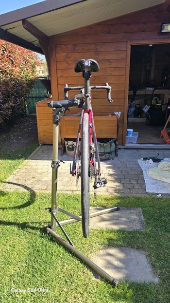 Used Trek Émonda SLR 7 Disc 2020 2020 Road & Gravel, Red — image 8 of 18