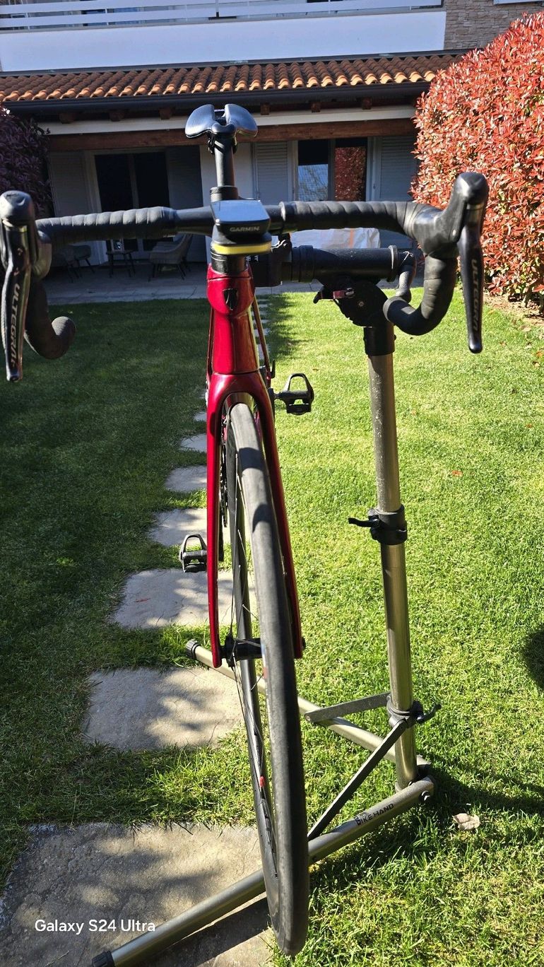 Used Trek Émonda SLR 7 Disc 2020 2020 Road & Gravel, Red — image 9 of 18
