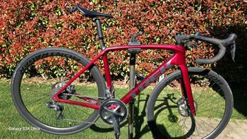 Used Trek Émonda SLR 7 Disc 2020 2020 Road & Gravel, Red — image 5 of 18
