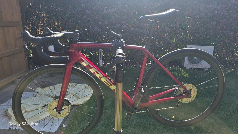 Used Trek Émonda SLR 7 Disc 2020 2020 Road & Gravel, Red — image 6 of 18