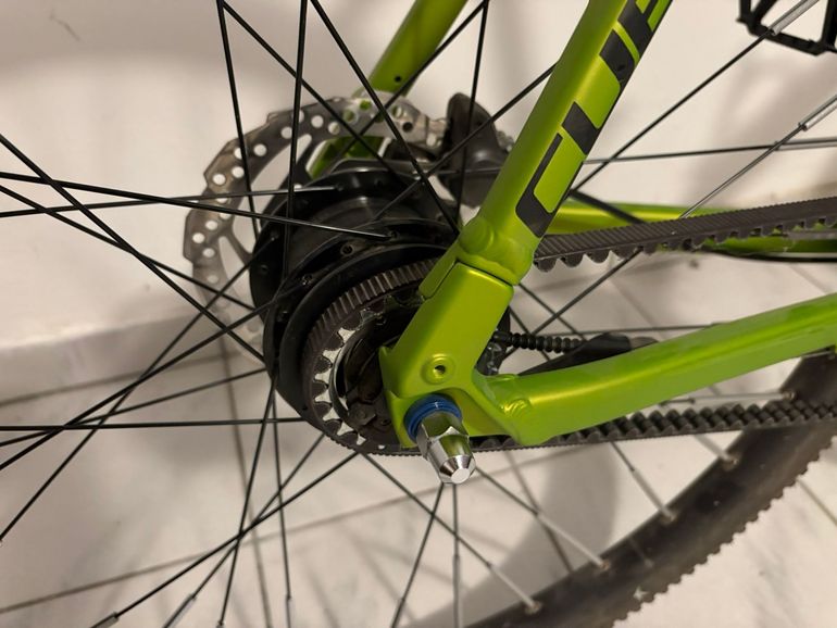 Used CUBE EDITOR, RACE 2025 2025 Road & Gravel, Green — image 5 of 16
