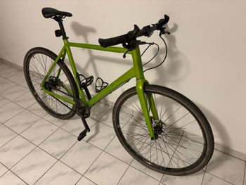 Used CUBE EDITOR, RACE 2025 2025 Road & Gravel, Green — image 1 of 16