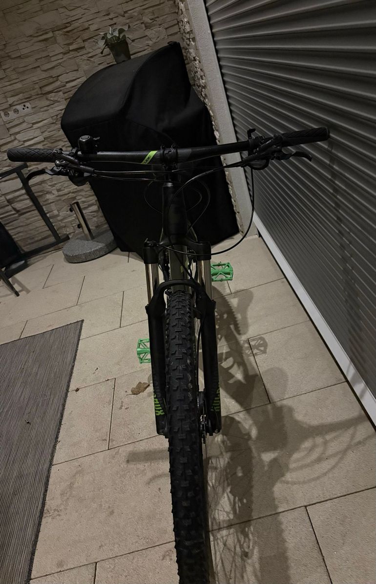 Used CUBE RACE ONE Shimano Deore XT 2022 Mountainbike — image 4 of 5