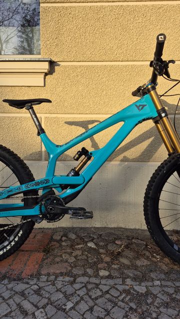 YT Industries Tues CORE 4 27 2023 2023 Mountainbike usato, Blu — immagine 13 di 17