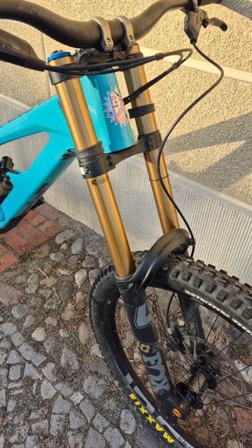 YT Industries Tues CORE 4 27 2023 2023 Mountainbike usato, Blu — immagine 14 di 17