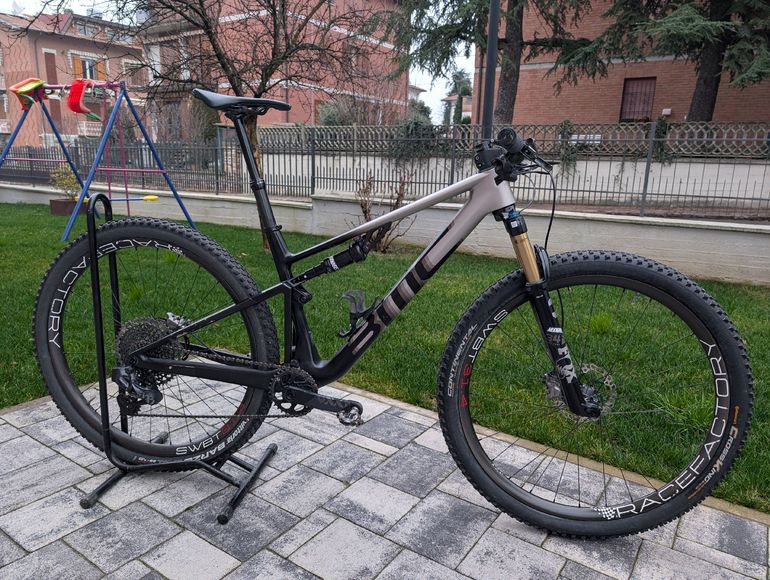 Used BMC Fourstroke TWO 2024 Frameset 2024 Mountainbike, Grigio chiaro — image 5 of 5